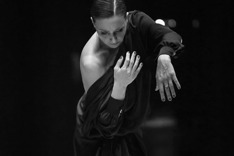 La Dame en Noir